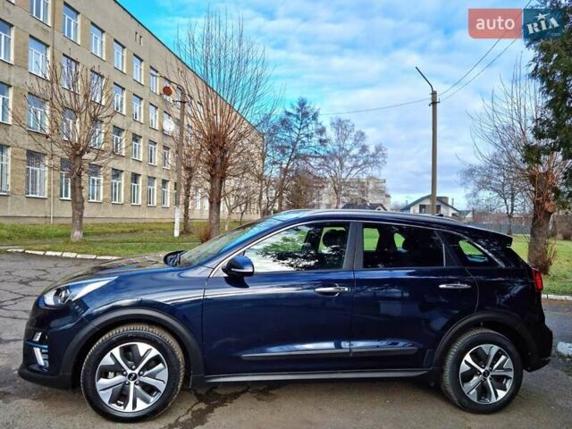 Синий Киа Niro, объемом двигателя 0 л и пробегом 67 тыс. км за 19399 $, фото 1 на Automoto.ua