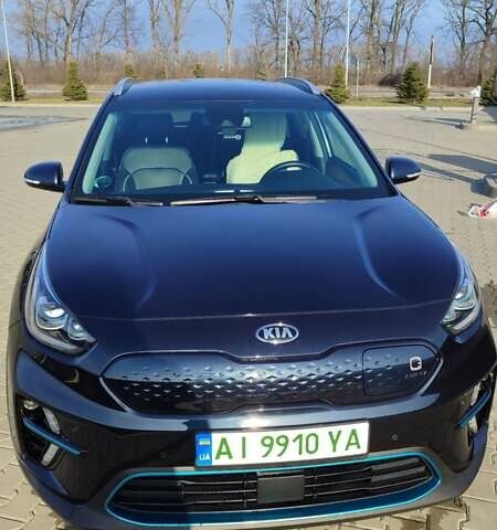 Синий Киа Niro, объемом двигателя 0 л и пробегом 104 тыс. км за 20800 $, фото 1 на Automoto.ua