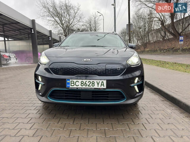 Синій Кіа Niro, об'ємом двигуна 0 л та пробігом 64 тис. км за 24500 $, фото 1 на Automoto.ua
