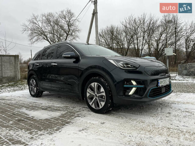 Синій Кіа Niro, об'ємом двигуна 0 л та пробігом 104 тис. км за 19650 $, фото 1 на Automoto.ua
