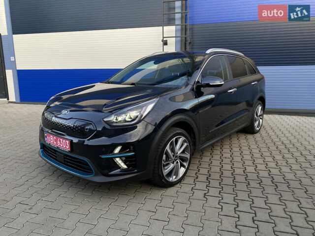 Синій Кіа Niro, об'ємом двигуна 0 л та пробігом 105 тис. км за 20300 $, фото 1 на Automoto.ua
