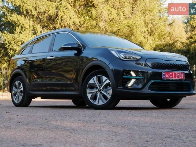 Синий Киа Niro, объемом двигателя 0 л и пробегом 125 тыс. км за 18950 $, фото 1 на Automoto.ua