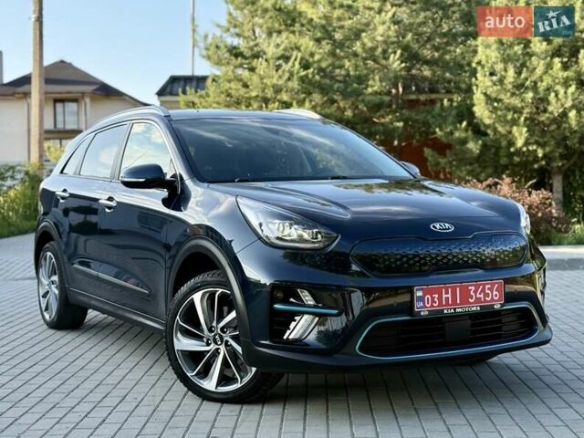 Синій Кіа Niro, об'ємом двигуна 0 л та пробігом 86 тис. км за 18950 $, фото 1 на Automoto.ua