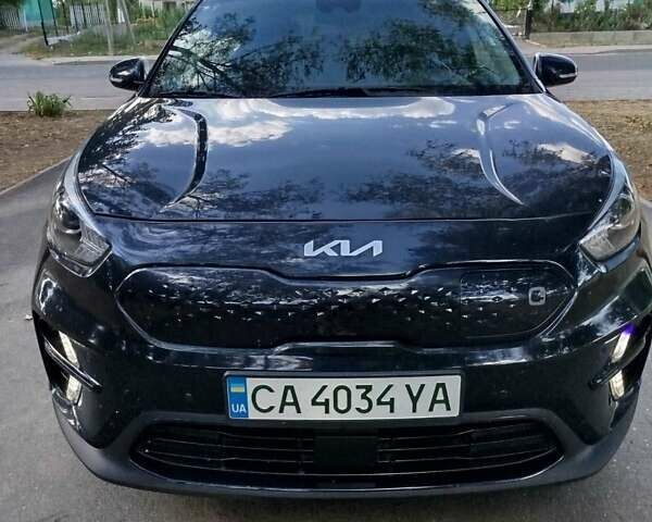 Синий Киа Niro, объемом двигателя 0 л и пробегом 30 тыс. км за 21000 $, фото 1 на Automoto.ua