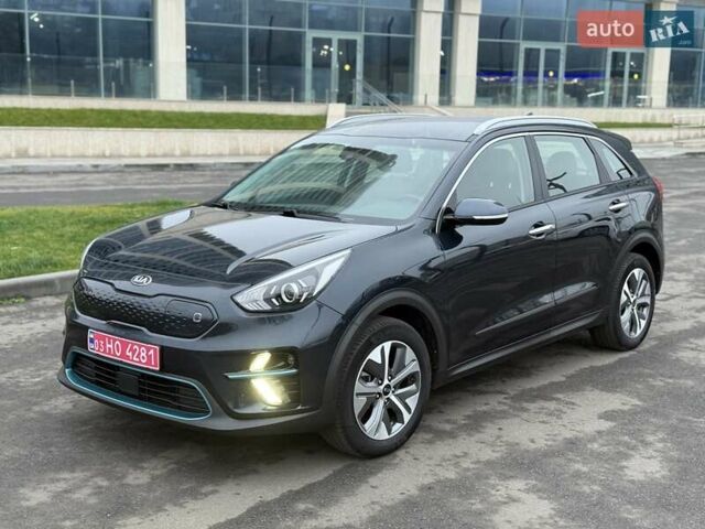 Синий Киа Niro, объемом двигателя 0 л и пробегом 138 тыс. км за 18500 $, фото 1 на Automoto.ua