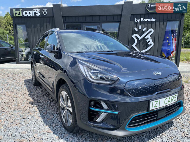 Синий Киа Niro, объемом двигателя 0 л и пробегом 96 тыс. км за 20700 $, фото 1 на Automoto.ua