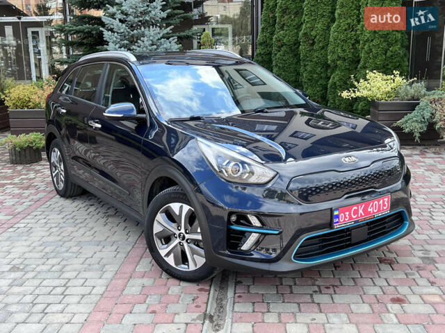 Синий Киа Niro, объемом двигателя 0 л и пробегом 77 тыс. км за 17800 $, фото 1 на Automoto.ua