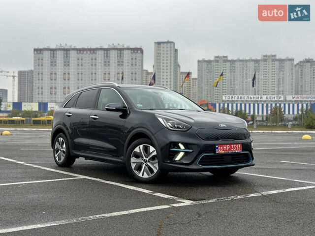 Синий Киа Niro, объемом двигателя 0 л и пробегом 147 тыс. км за 19500 $, фото 1 на Automoto.ua