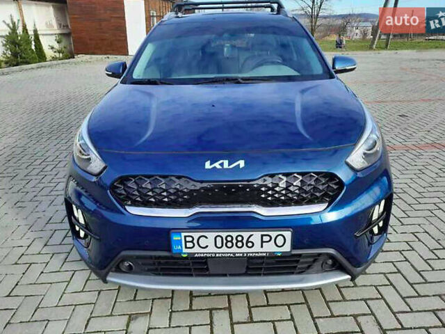 Синий Киа Niro, объемом двигателя 1.58 л и пробегом 85 тыс. км за 16400 $, фото 1 на Automoto.ua
