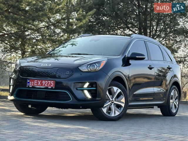 Синий Киа Niro, объемом двигателя 0 л и пробегом 135 тыс. км за 18500 $, фото 1 на Automoto.ua