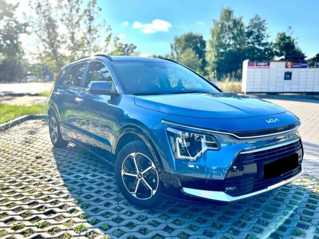 Синій Кіа Niro, об'ємом двигуна 1.6 л та пробігом 55 тис. км за 16200 $, фото 1 на Automoto.ua