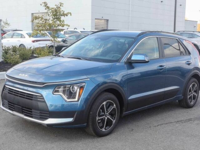 Синий Киа Niro, объемом двигателя 1.6 л и пробегом 10 тыс. км за 15000 $, фото 1 на Automoto.ua