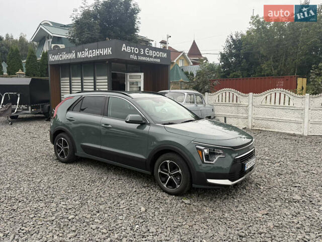 Зелений Кіа Niro, об'ємом двигуна 1.58 л та пробігом 12 тис. км за 25500 $, фото 1 на Automoto.ua