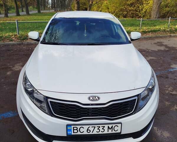 Белый Киа Оптима, объемом двигателя 2.36 л и пробегом 137 тыс. км за 8200 $, фото 1 на Automoto.ua