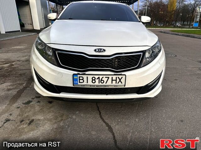 Білий Кіа Оптіма, об'ємом двигуна 1.7 л та пробігом 226 тис. км за 8800 $, фото 1 на Automoto.ua