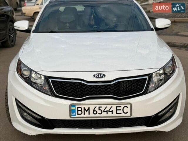 Білий Кіа Оптіма, об'ємом двигуна 2 л та пробігом 230 тис. км за 9350 $, фото 1 на Automoto.ua