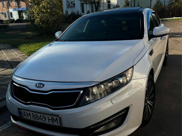 Белый Киа Оптима, объемом двигателя 2.4 л и пробегом 286 тыс. км за 8500 $, фото 1 на Automoto.ua