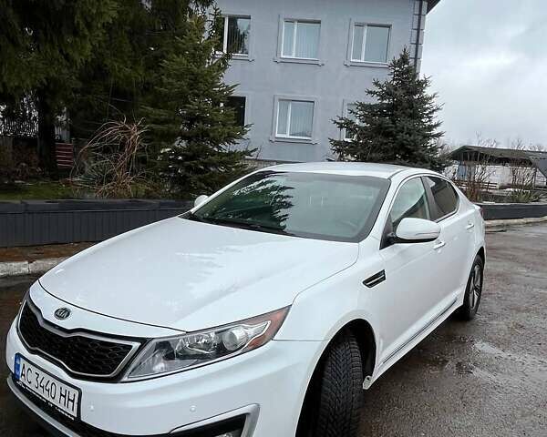 Белый Киа Оптима, объемом двигателя 2.36 л и пробегом 193 тыс. км за 8300 $, фото 1 на Automoto.ua