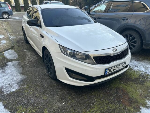 Білий Кіа Оптіма, об'ємом двигуна 2 л та пробігом 2 тис. км за 8100 $, фото 1 на Automoto.ua