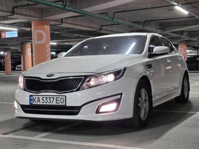 Білий Кіа Оптіма, об'ємом двигуна 2 л та пробігом 224 тис. км за 7250 $, фото 1 на Automoto.ua