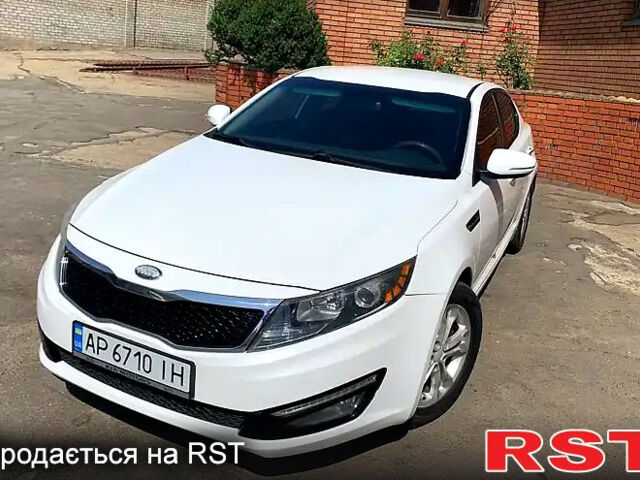 Белый Киа Оптима, объемом двигателя 2.4 л и пробегом 197 тыс. км за 9000 $, фото 1 на Automoto.ua