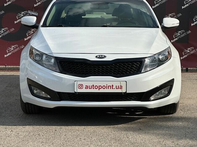 Білий Кіа Оптіма, об'ємом двигуна 2.36 л та пробігом 196 тис. км за 9700 $, фото 1 на Automoto.ua