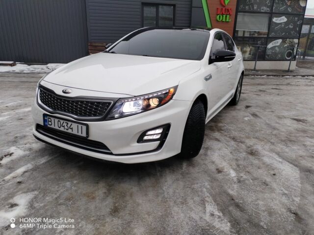 Белый Киа Оптима, объемом двигателя 2.4 л и пробегом 235 тыс. км за 9500 $, фото 1 на Automoto.ua