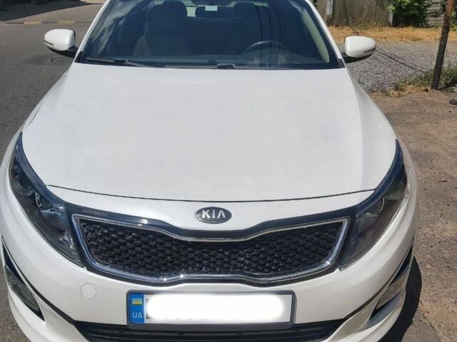 Білий Кіа Оптіма, об'ємом двигуна 2.4 л та пробігом 196 тис. км за 11100 $, фото 1 на Automoto.ua