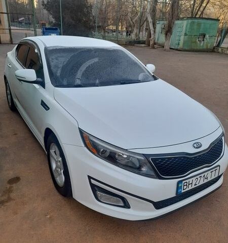 Белый Киа Оптима, объемом двигателя 2.36 л и пробегом 278 тыс. км за 10000 $, фото 1 на Automoto.ua