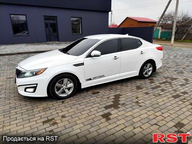 Білий Кіа Оптіма, об'ємом двигуна 2.4 л та пробігом 142 тис. км за 9000 $, фото 1 на Automoto.ua