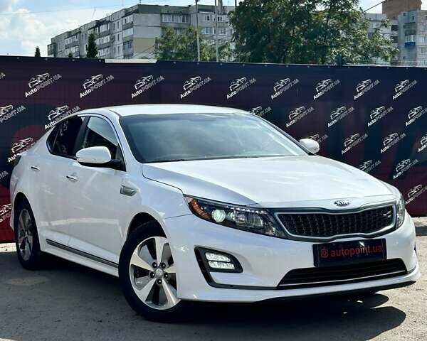 Кіа Оптіма 2014 у Сумах на Automoto.ua Білий Кіа Оптіма, об'ємом двигуна 2.36 л та пробігом 179 тис. км за 10500 $, фото 1 на Automoto.ua