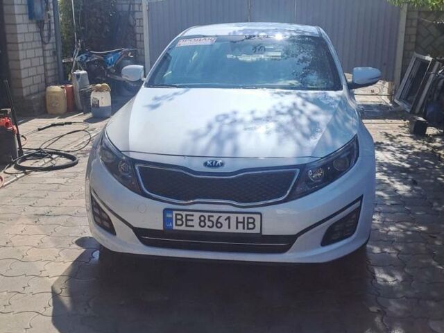 Белый Киа Оптима, объемом двигателя 2.36 л и пробегом 125 тыс. км за 10500 $, фото 1 на Automoto.ua