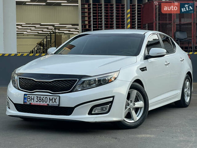 Белый Киа Оптима, объемом двигателя 2.36 л и пробегом 80 тыс. км за 10800 $, фото 1 на Automoto.ua