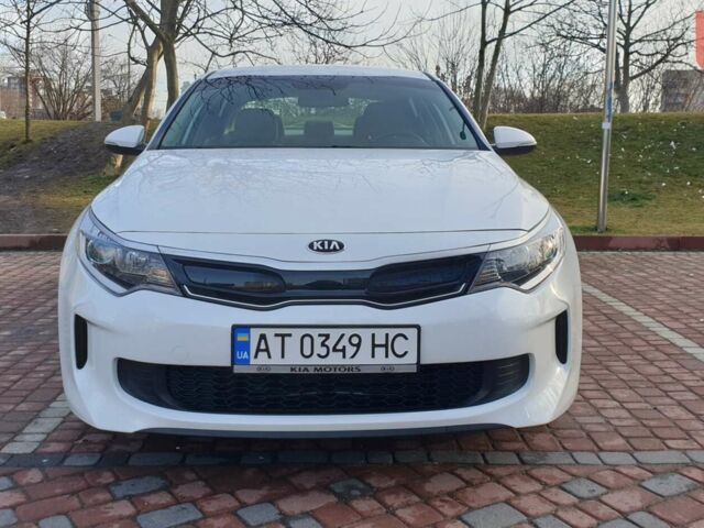 Белый Киа Оптима, объемом двигателя 2 л и пробегом 65 тыс. км за 17000 $, фото 1 на Automoto.ua