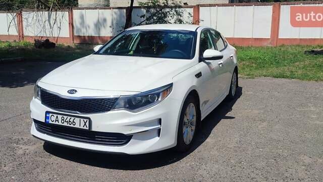 Белый Киа Оптима, объемом двигателя 2.4 л и пробегом 150 тыс. км за 12300 $, фото 1 на Automoto.ua