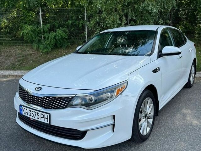 Білий Кіа Оптіма, об'ємом двигуна 2.36 л та пробігом 151 тис. км за 10900 $, фото 1 на Automoto.ua