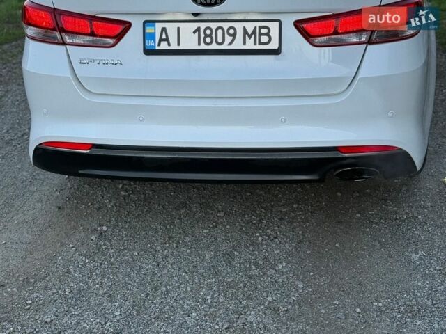 Білий Кіа Оптіма, об'ємом двигуна 2.4 л та пробігом 148 тис. км за 10200 $, фото 1 на Automoto.ua