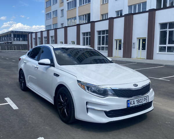 Белый Киа Оптима, объемом двигателя 2.36 л и пробегом 104 тыс. км за 12000 $, фото 1 на Automoto.ua