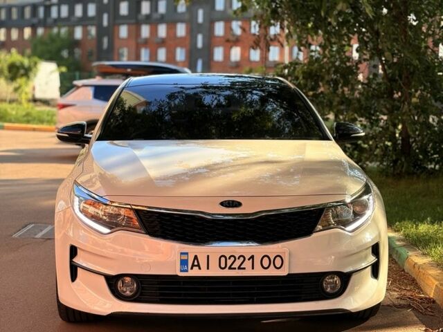 Белый Киа Оптима, объемом двигателя 2 л и пробегом 169 тыс. км за 12000 $, фото 1 на Automoto.ua