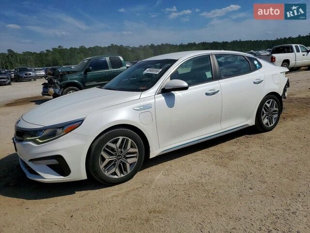 Белый Киа Оптима, объемом двигателя 2 л и пробегом 90 тыс. км за 2500 $, фото 1 на Automoto.ua