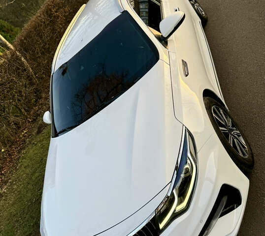 Белый Киа Оптима, объемом двигателя 1.6 л и пробегом 190 тыс. км за 16500 $, фото 1 на Automoto.ua