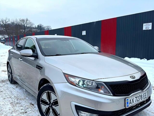 Бежевый Киа Оптима, объемом двигателя 2.4 л и пробегом 225 тыс. км за 9350 $, фото 1 на Automoto.ua