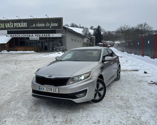 Бежевый Киа Оптима, объемом двигателя 2.36 л и пробегом 225 тыс. км за 9700 $, фото 1 на Automoto.ua