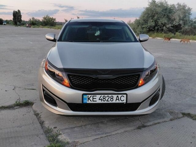 Бежевий Кіа Оптіма, об'ємом двигуна 2.36 л та пробігом 211 тис. км за 9700 $, фото 1 на Automoto.ua