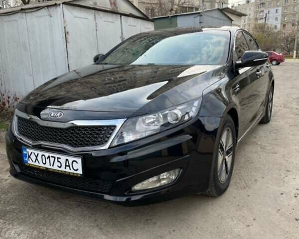 Чорний Кіа Оптіма, об'ємом двигуна 2.4 л та пробігом 256 тис. км за 8300 $, фото 1 на Automoto.ua
