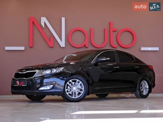 Черный Киа Оптима, объемом двигателя 2.4 л и пробегом 180 тыс. км за 7900 $, фото 1 на Automoto.ua