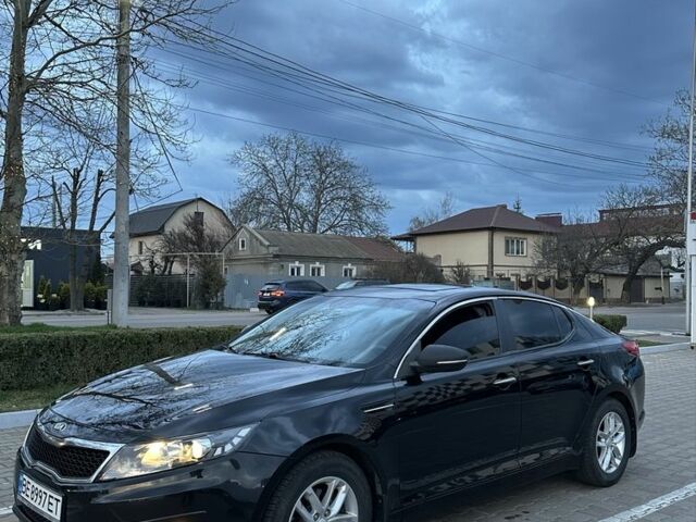 Черный Киа Оптима, объемом двигателя 2.4 л и пробегом 320 тыс. км за 7800 $, фото 1 на Automoto.ua