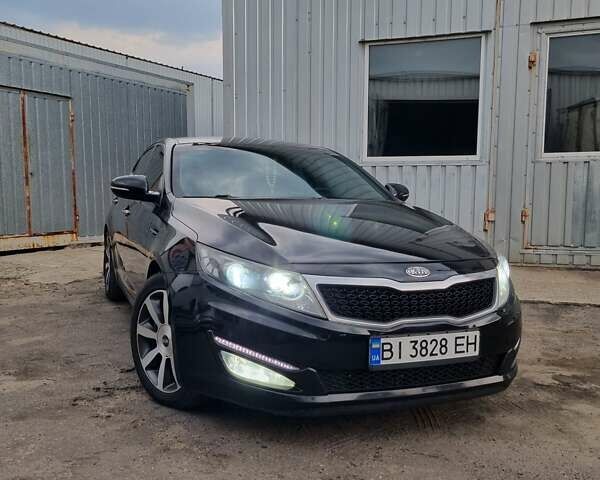 Кіа Оптіма 2012 у Полтаві на Automoto.ua Чорний Кіа Оптіма, об'ємом двигуна 2 л та пробігом 312 тис. км за 9200 $, фото 1 на Automoto.ua