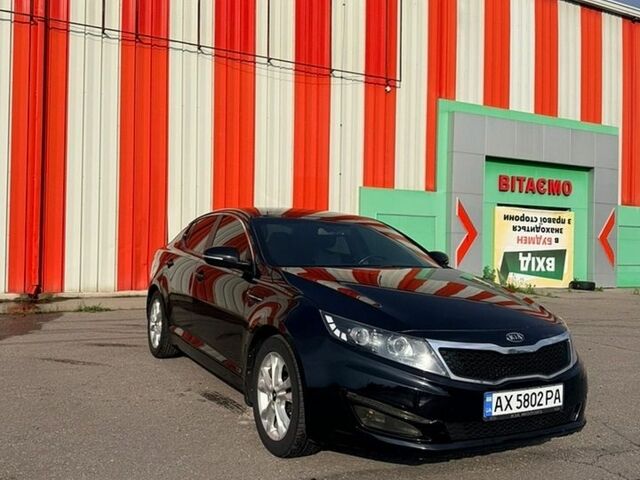Чорний Кіа Оптіма, об'ємом двигуна 2 л та пробігом 162 тис. км за 8800 $, фото 1 на Automoto.ua