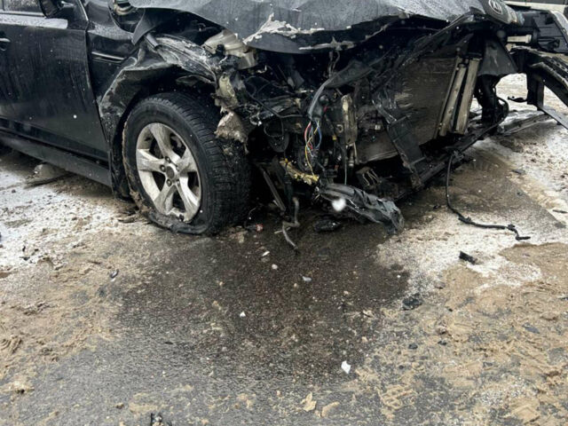 Чорний Кіа Оптіма, об'ємом двигуна 1.69 л та пробігом 330 тис. км за 4000 $, фото 1 на Automoto.ua